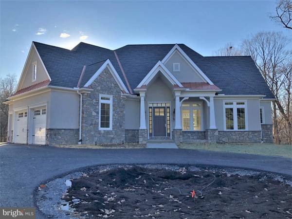 1-A WATERFRONT ESTATES DR, Lancaster, PA 17601