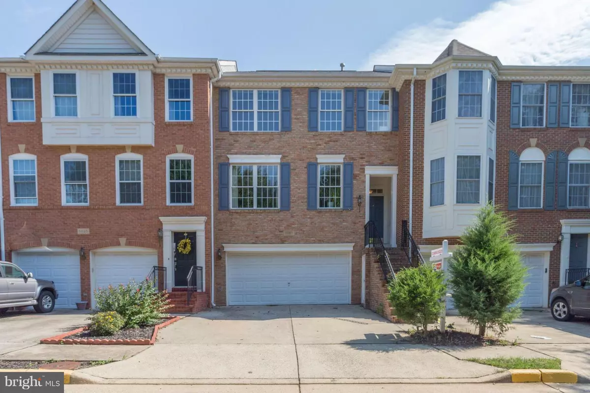 Fairfax, VA 22033,3997 TROON CT