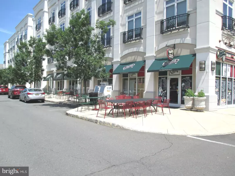 2 N COMMERCE SQ #302, Robbinsville, NJ 08691