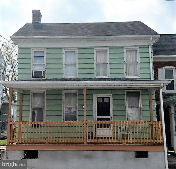 243 LOCUST ST, Hanover, PA 17331