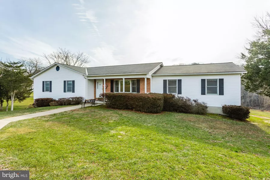 1691 MINEBANK RD, Middletown, VA 22645