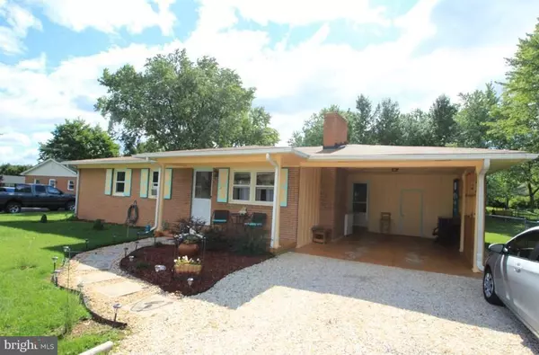 217 FREDERICKTOWNE, Stephens City, VA 22655