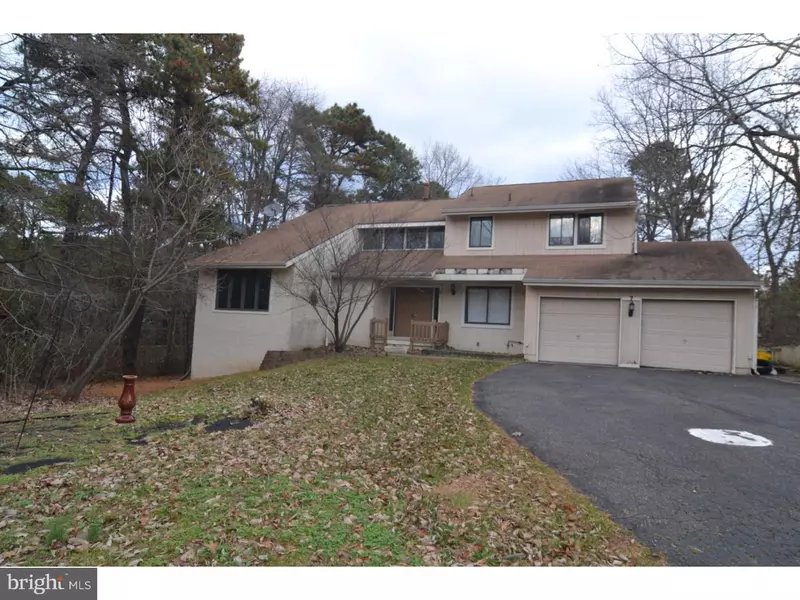 7 BRONWOOD DR, Voorhees, NJ 08043