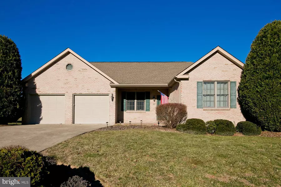 307 CRAIG DR, Stephens City, VA 22655