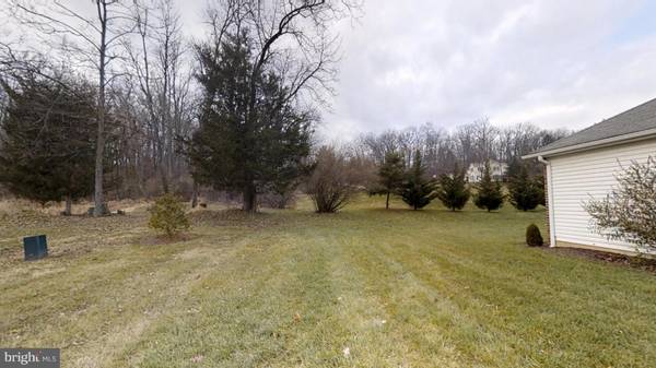 Gettysburg, PA 17325,2804 MEADOW DR