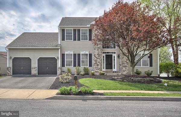 9 BRENTWOOD DR, Reading, PA 19608