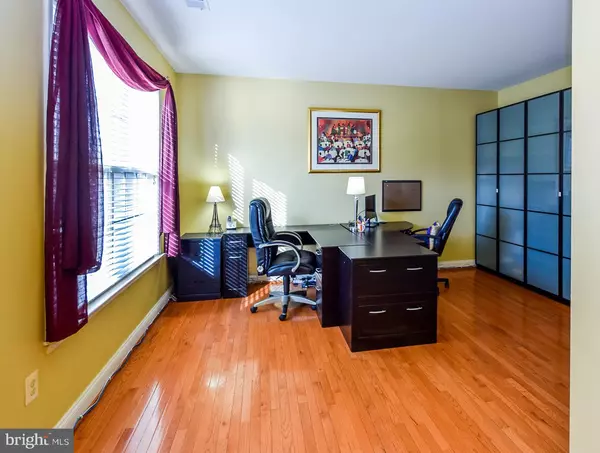 Waldorf, MD 20601,11334 WILDMEADOWS ST
