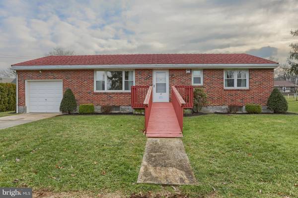 47 SUNSET AVE, Blandon, PA 19510