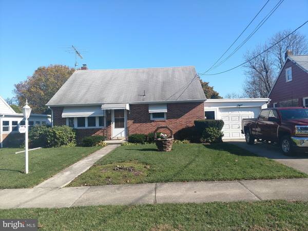 33 MARYLAND AVE, Littlestown, PA 17340