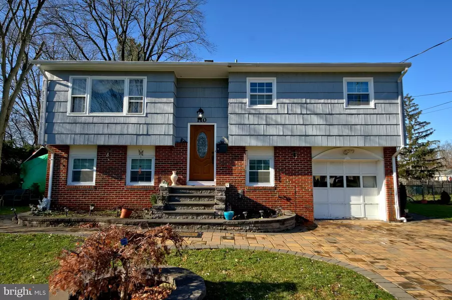 110 MANLOVE, Hightstown, NJ 08520