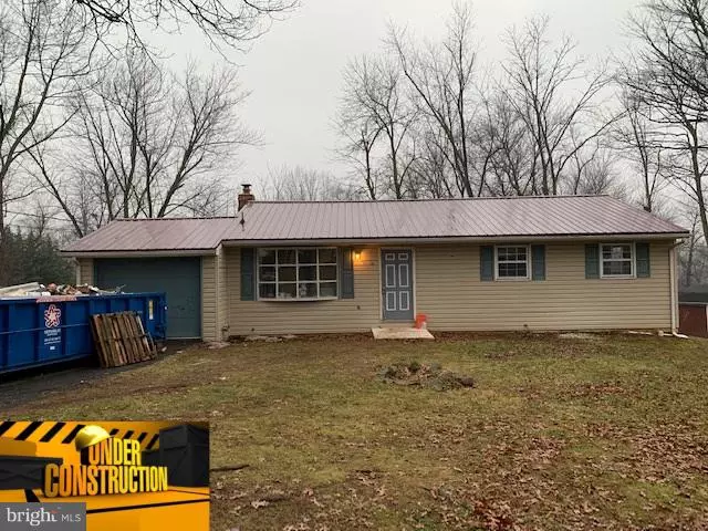 45 BUNKER LN, Etters, PA 17319