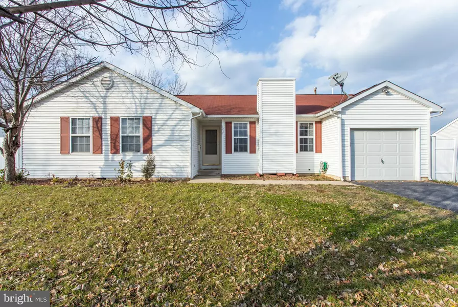 1037 LINDEN AVE, Sharon Hill, PA 19079