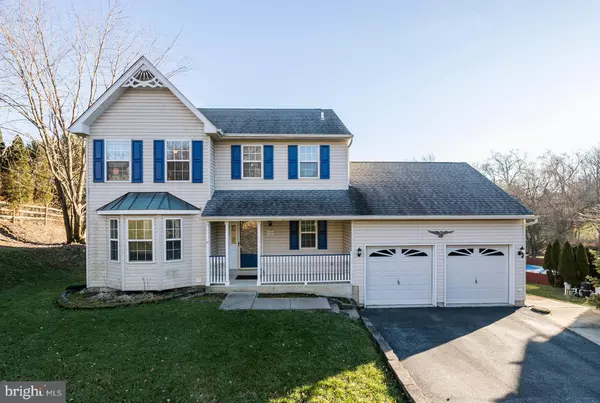 Upper Chichester, PA 19061,2669 E COLONIAL DR