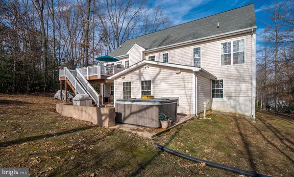 Ruther Glen, VA 22546,919 JONES DR