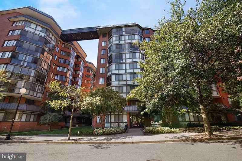 1024 N UTAH ST #222, Arlington, VA 22201