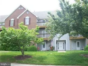 102 N CAROLINE PL #201, Dover, DE 19904