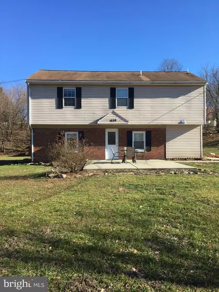 639 ISLAND ST, Hamburg, PA 19526