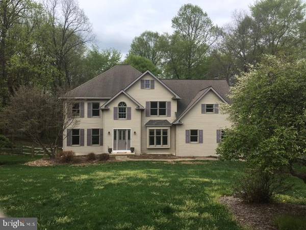 155 STONEGATE DR, Landenberg, PA 19350