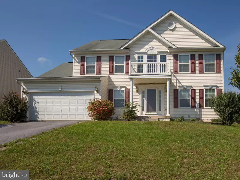 109 AMELIA, Hedgesville, WV 25427