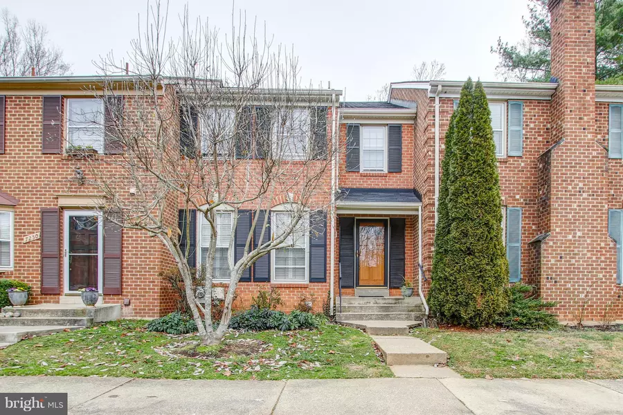 7252 GREENTREE RD, Bethesda, MD 20817