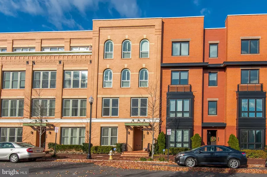 1222 MAIN LINE BLVD #101, Alexandria, VA 22301