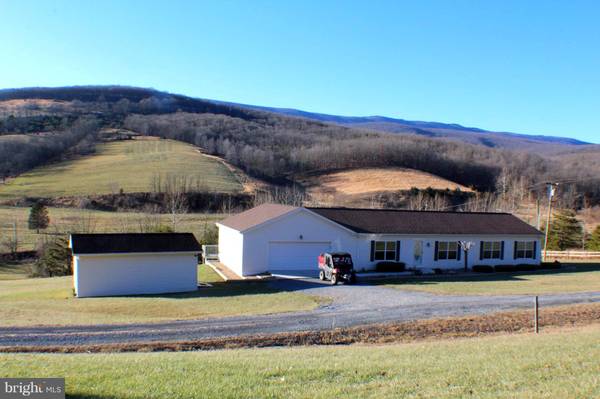 5679 JORDAN RUN RD, Maysville, WV 26833