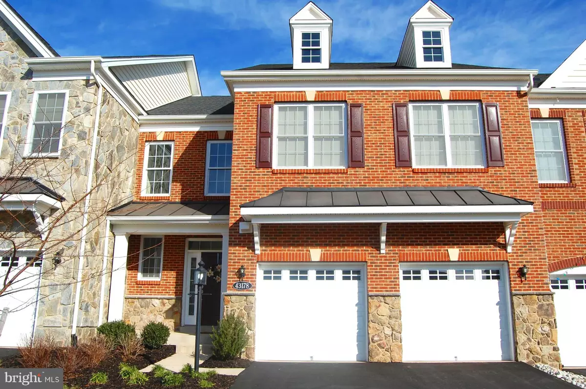 Ashburn, VA 20148,43178 HATTONTOWN WOODS TER