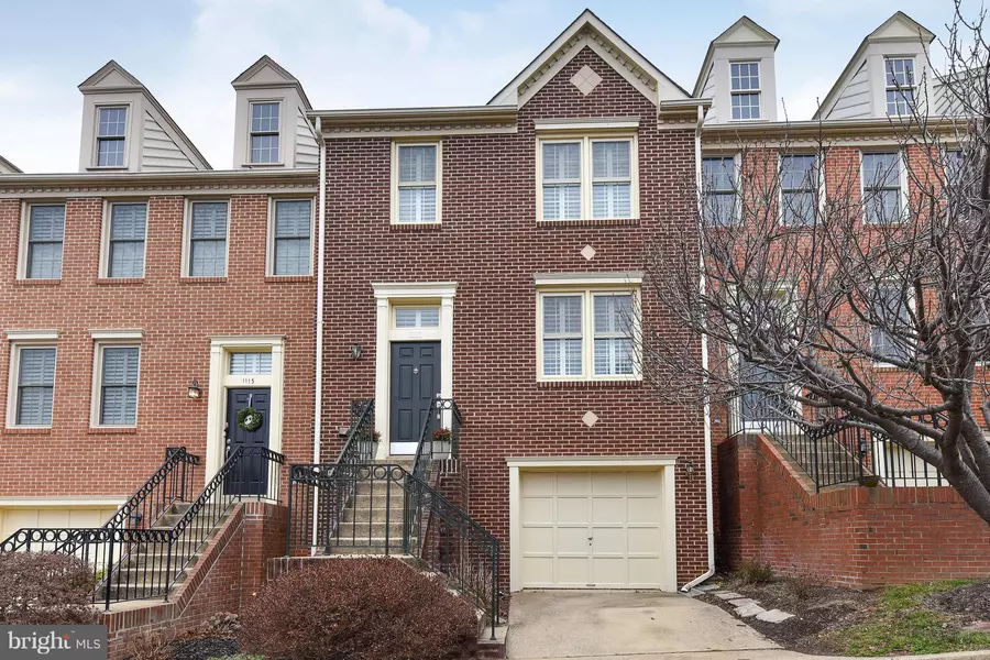 1111 QUAKER HILL CT, Alexandria, VA 22314