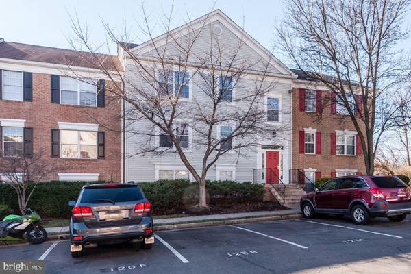 125 FORT EVANS RD SE #E, Leesburg, VA 20175