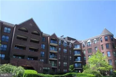 2100 LEE HWY #327, Arlington, VA 22201