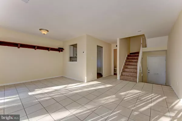 Gaithersburg, MD 20886,9908 RIDGELINE DR