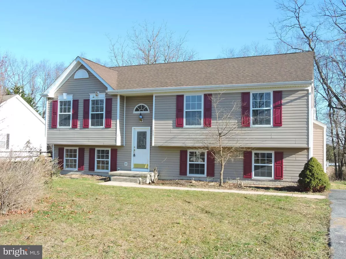 Charles Town, WV 25414,312 FENWAY DR