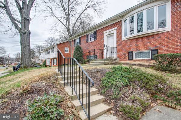 1018 CHISWELL LN, Silver Spring, MD 20901