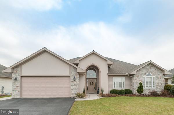 603 BLOSSOM TRL, Mount Joy, PA 17552