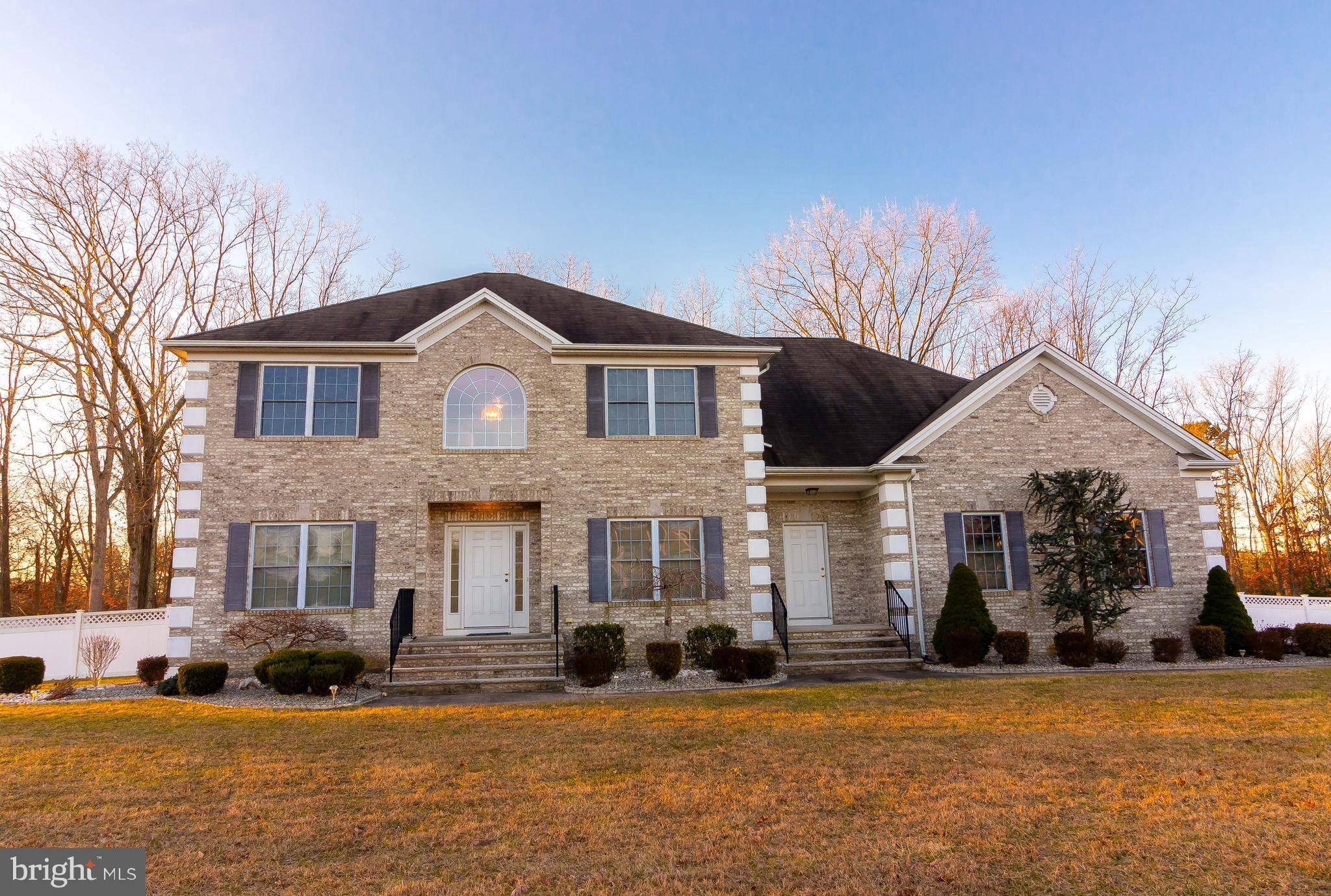 1 AMETHYST WAY, Jackson, NJ 08527