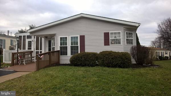 21 BLACK CHERRY CT E, Harleysville, PA 19438