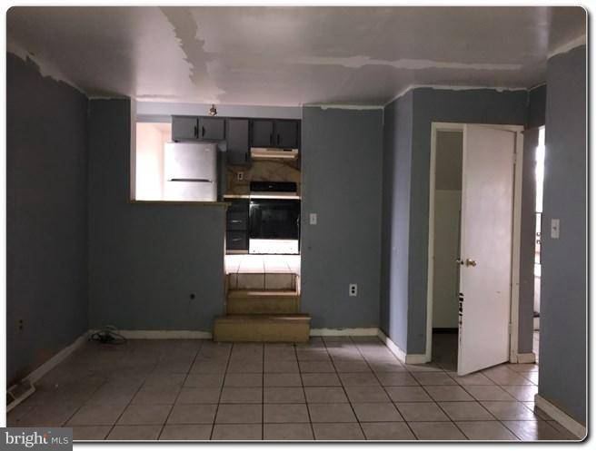 Egg Harbor Township, NJ 08234,217 DOGWOOD AVE