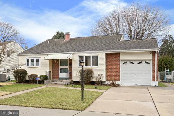 127 ELTON AVE, Hamilton, NJ 08620