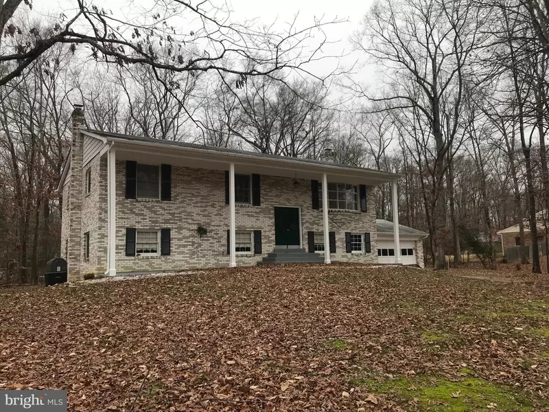 8800 BROOK DR, Waldorf, MD 20603