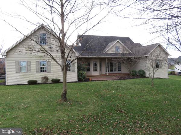 Boiling Springs, PA 17007,204 HOPE DR