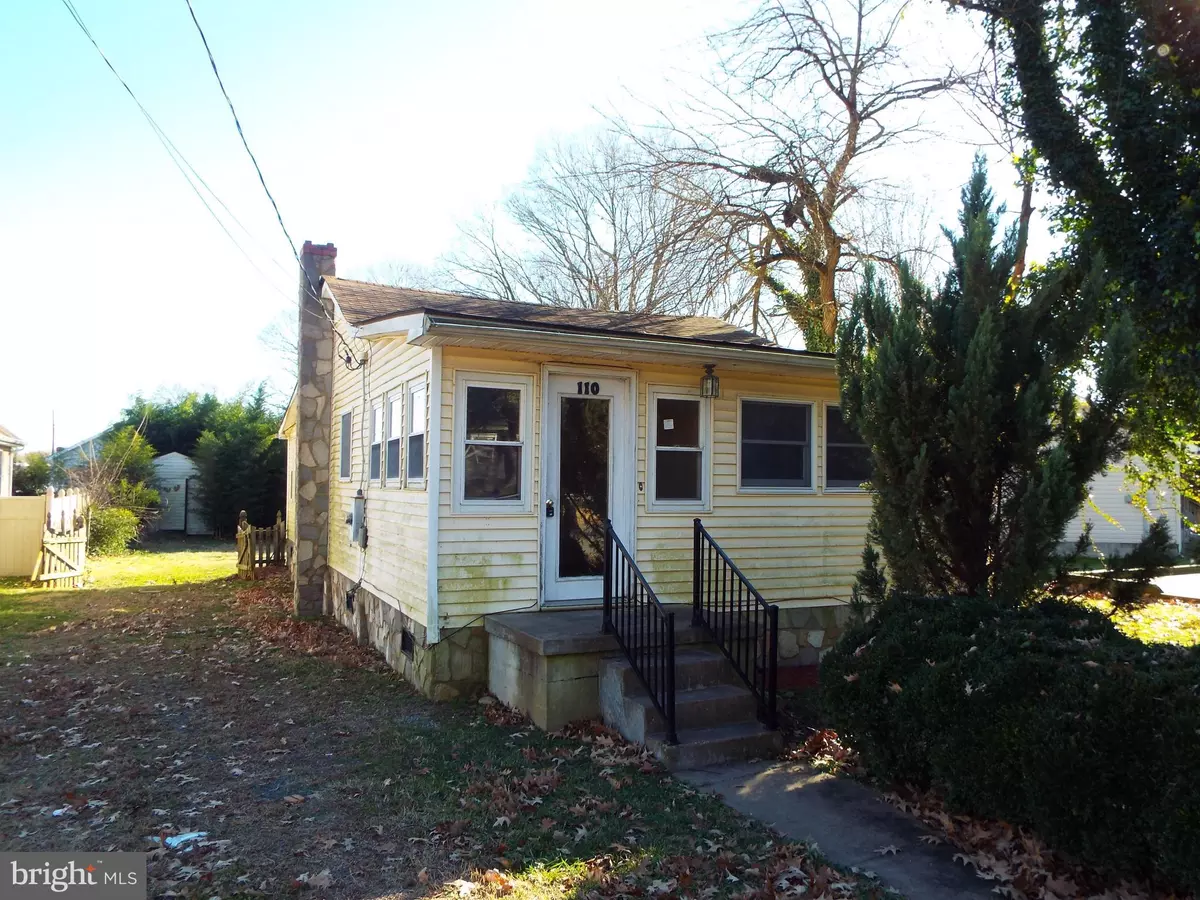 Colonial Beach, VA 22443,110 2ND ST