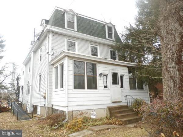 132 YALE AVE, Morton, PA 19070