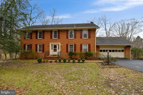 6107 WOODLAND TER, Mclean, VA 22101