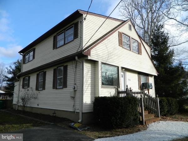 200 WILSON, Hightstown, NJ 08520