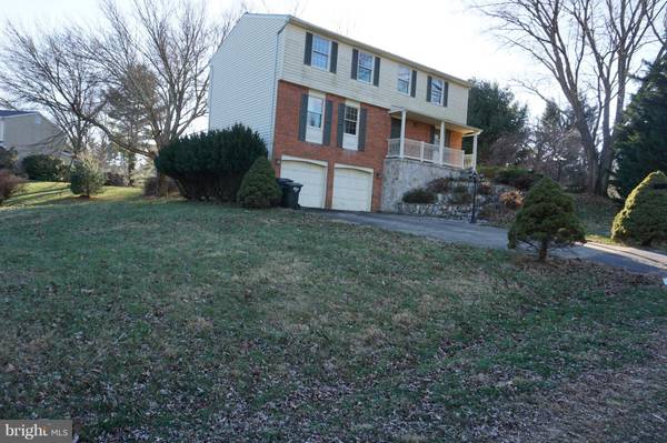 Great Falls, VA 22066,933 WAR ADMIRAL ST