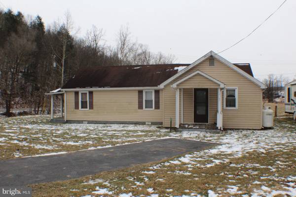 17 MAGISTRATE LN, Mount Storm, WV 26739