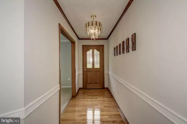 La Plata, MD 20646,6035 MANOR LN