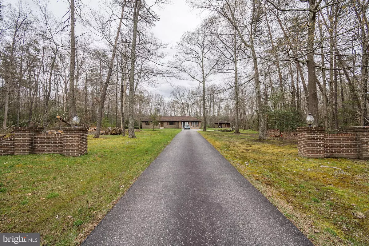 La Plata, MD 20646,6035 MANOR LN