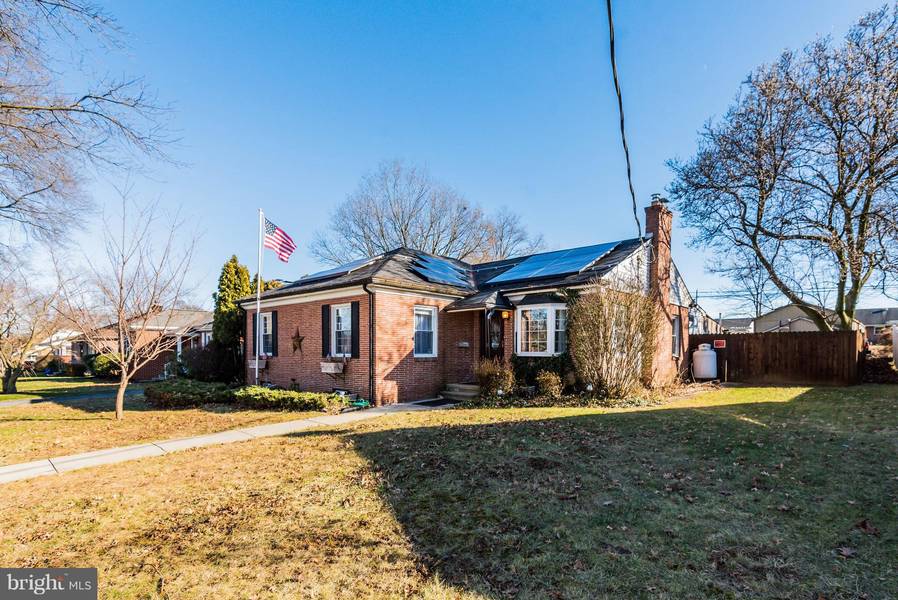 820 E MAPLE ST, Palmyra, PA 17078