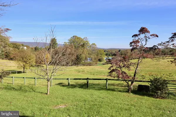 Upperville, VA 20184,1248 DELAPLANE GRADE RD